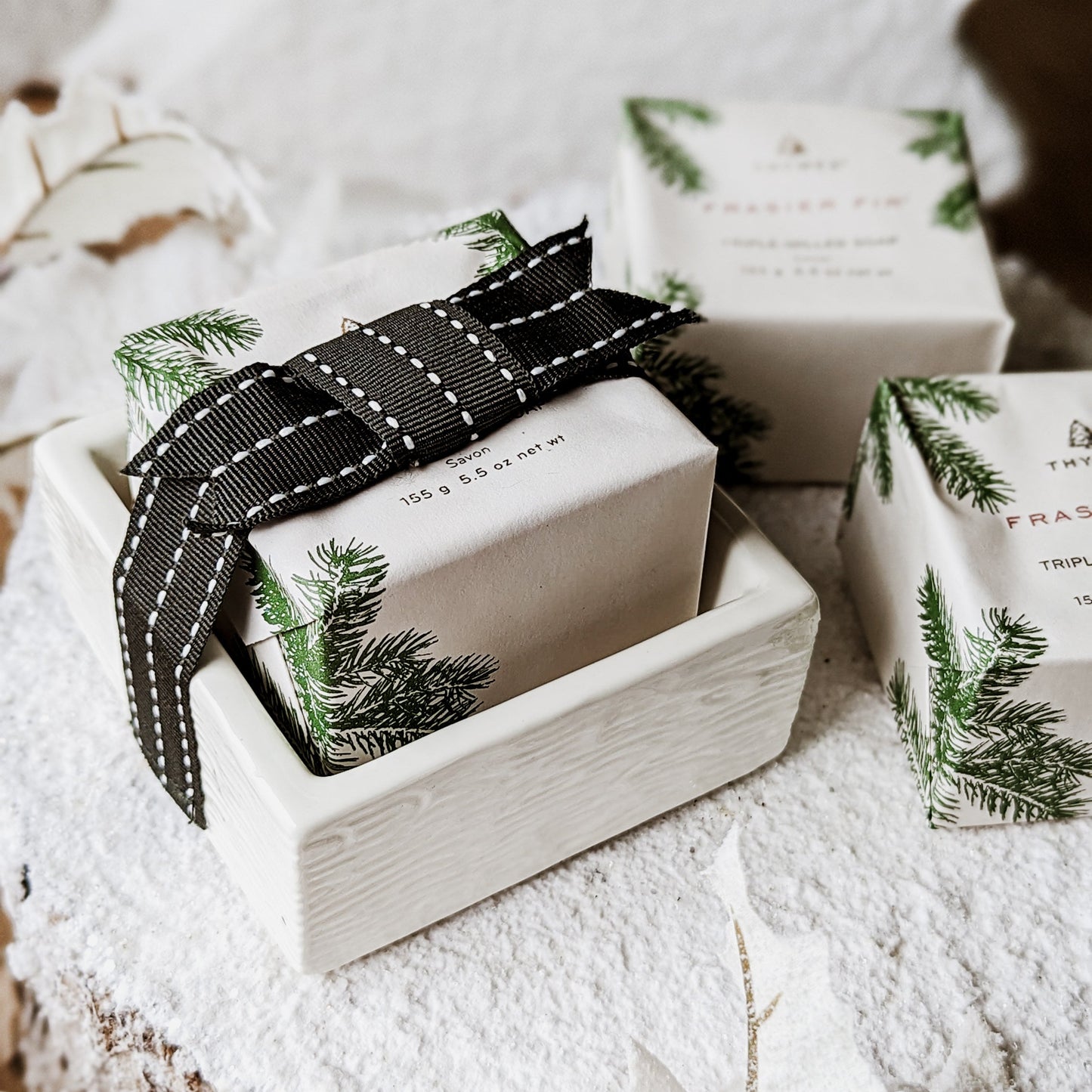 Thymes Frasier Fir Bar Soap & Dish Set