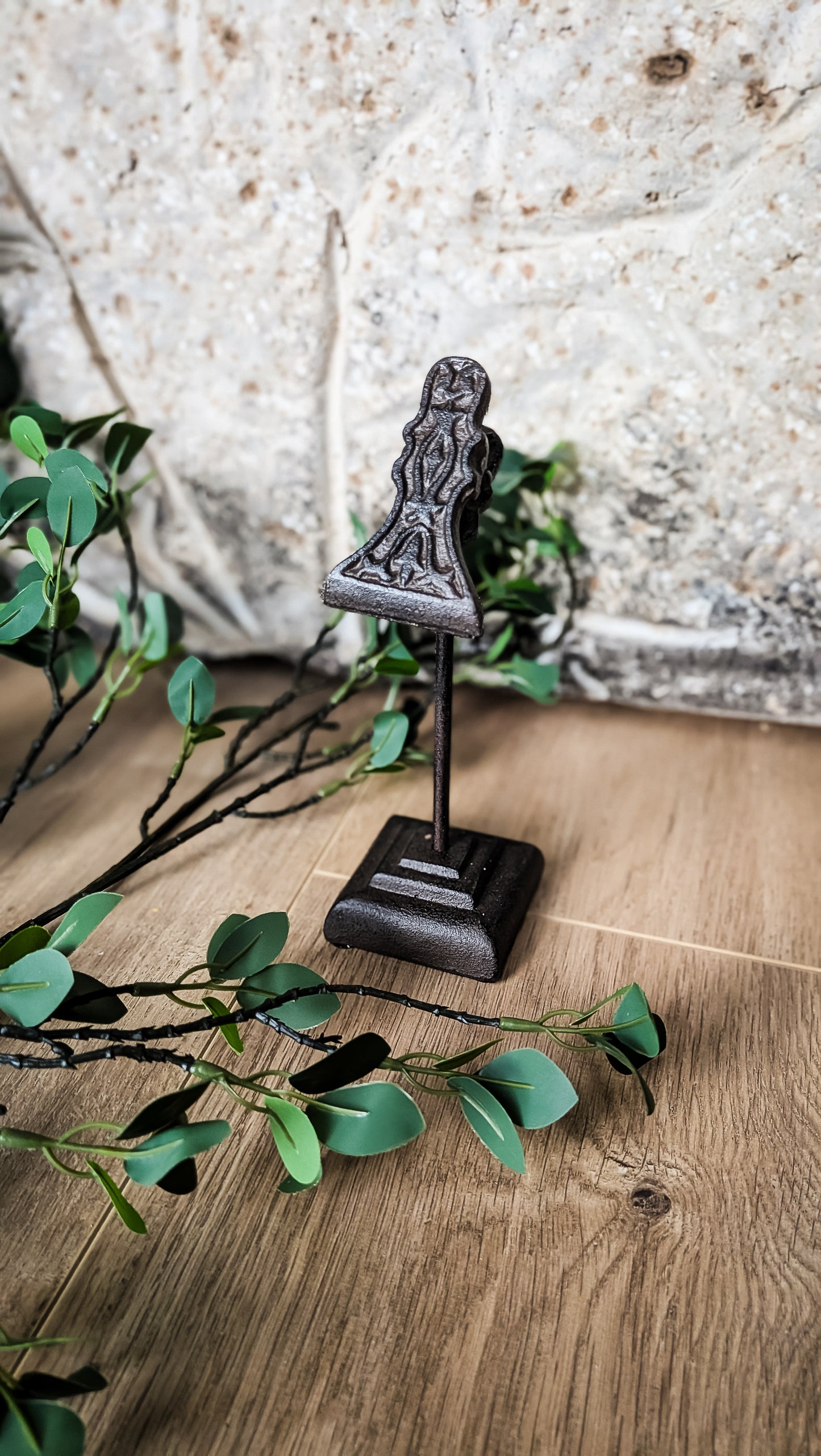 Cast Iron Recipe Holder
