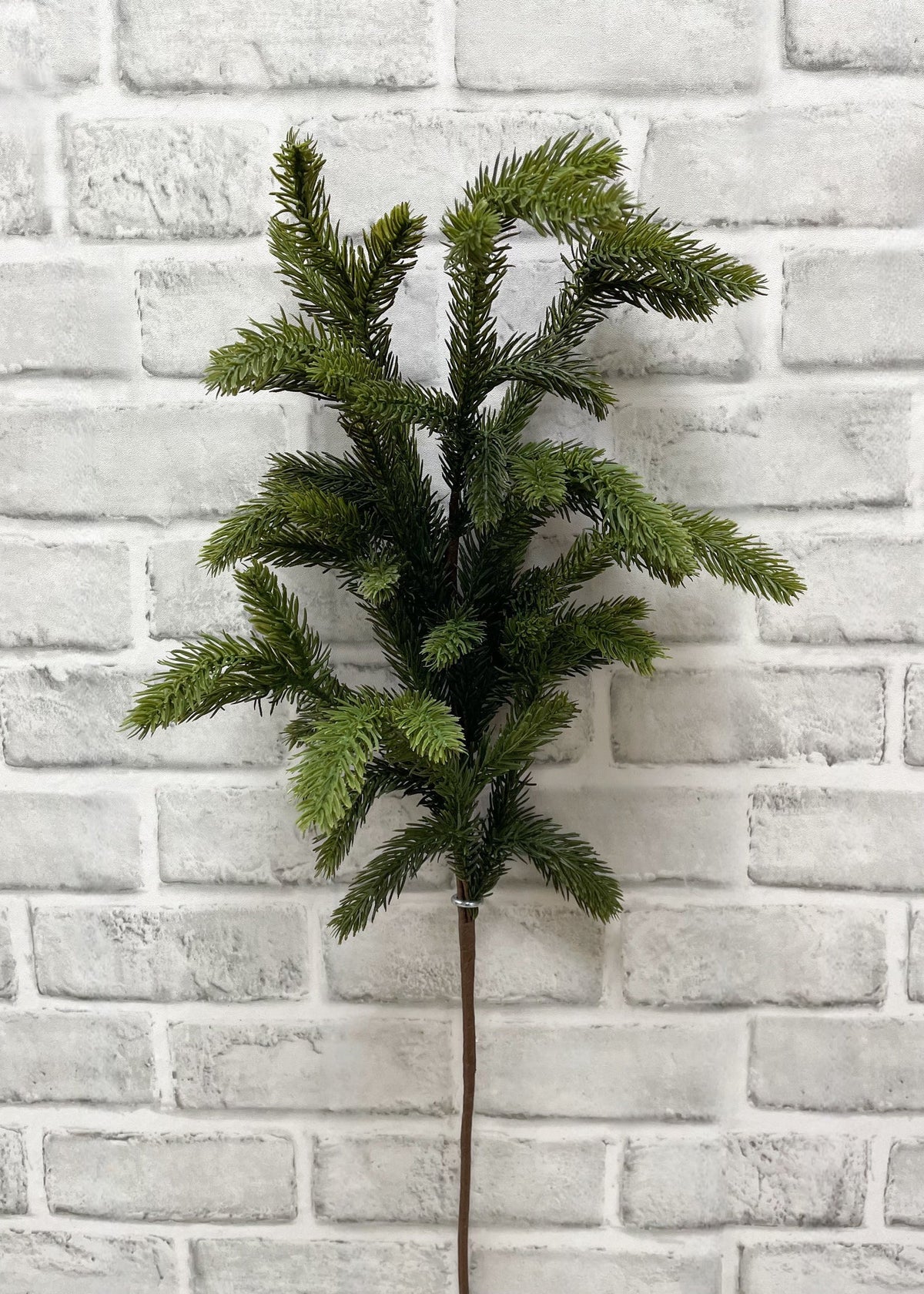 Fresh Touch Spruce Spray 31.5" 81927