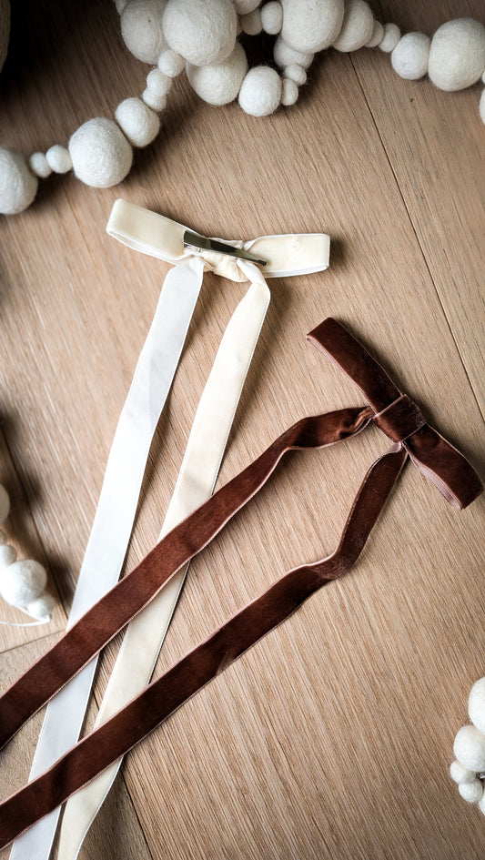 Thin Velvet Bow