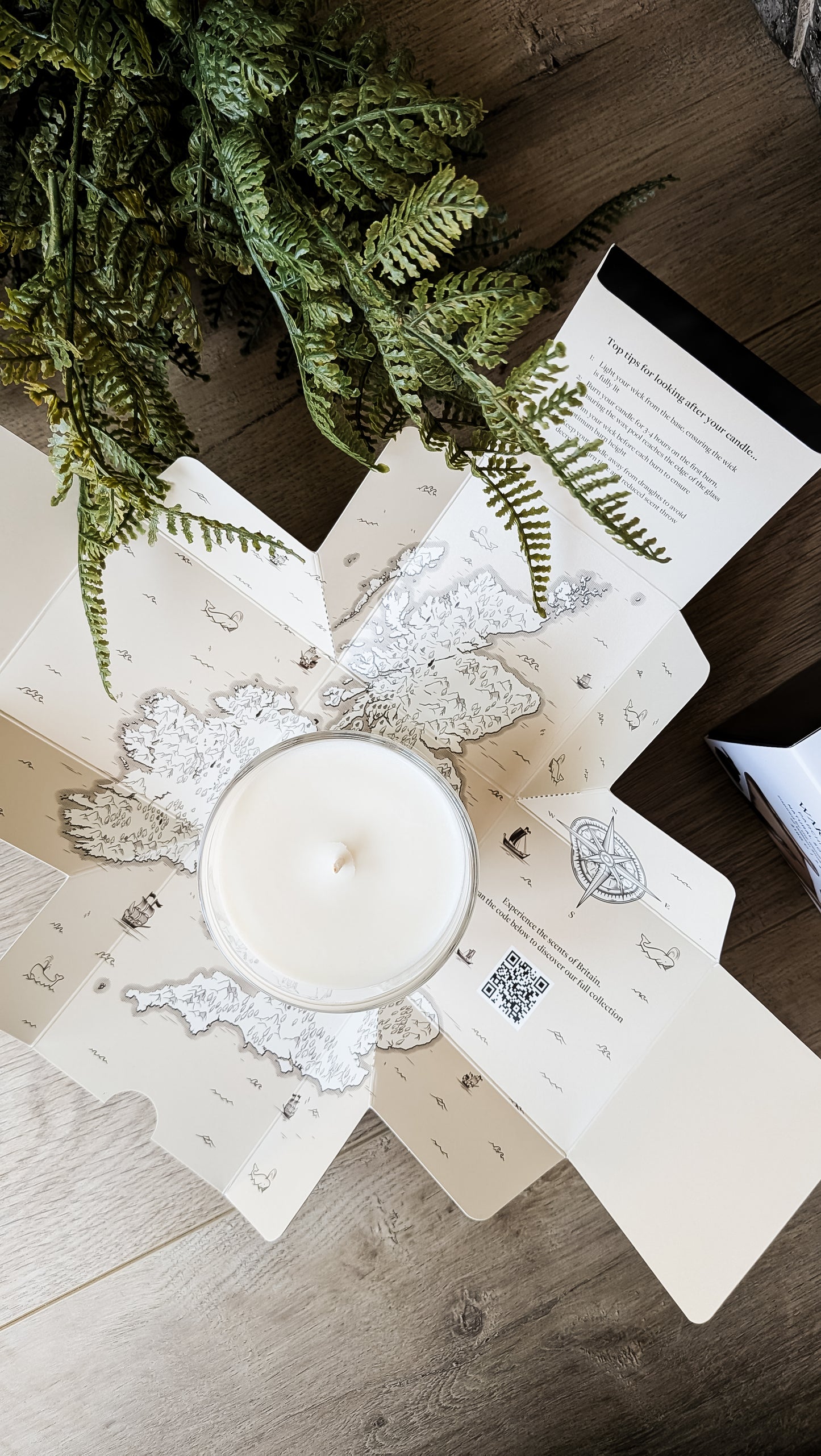 The Wiltshire - Oakmoss and Amber Soy Candle