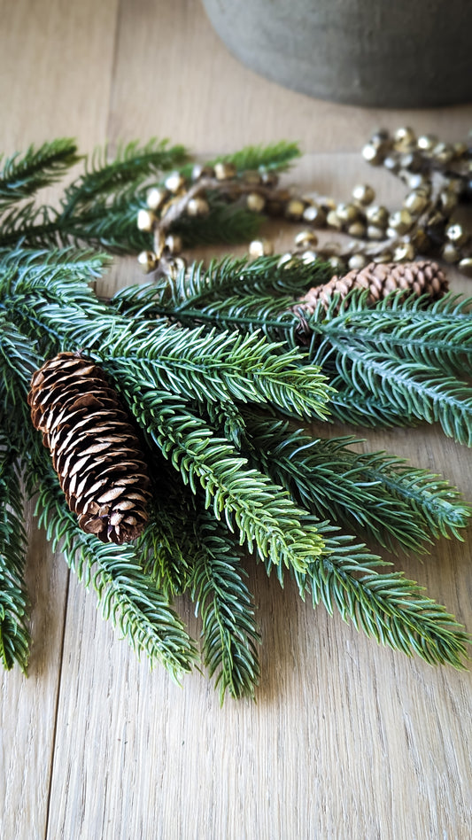 Pinecone Spruce Spray