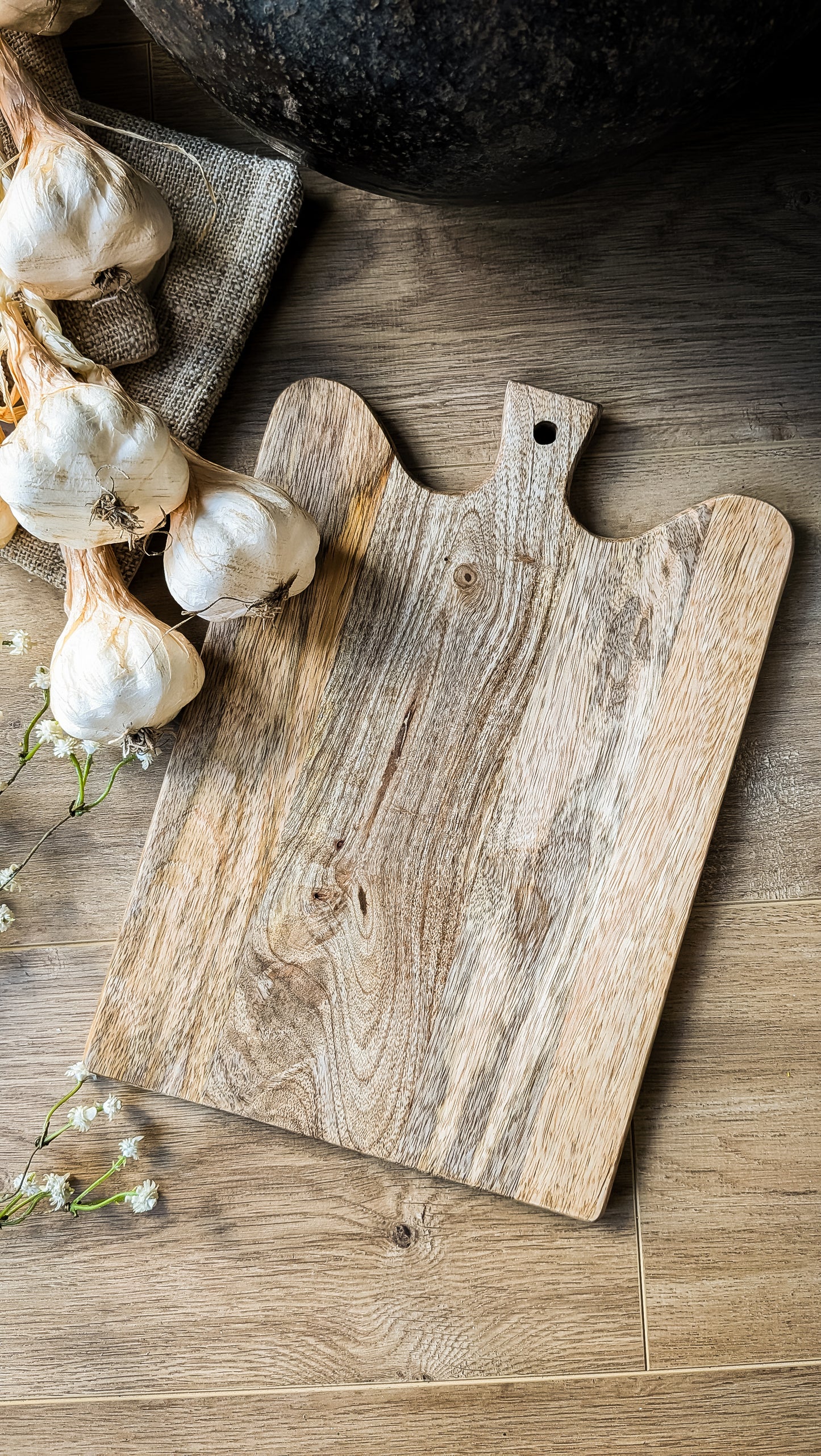 Double Shoulder Serving Board